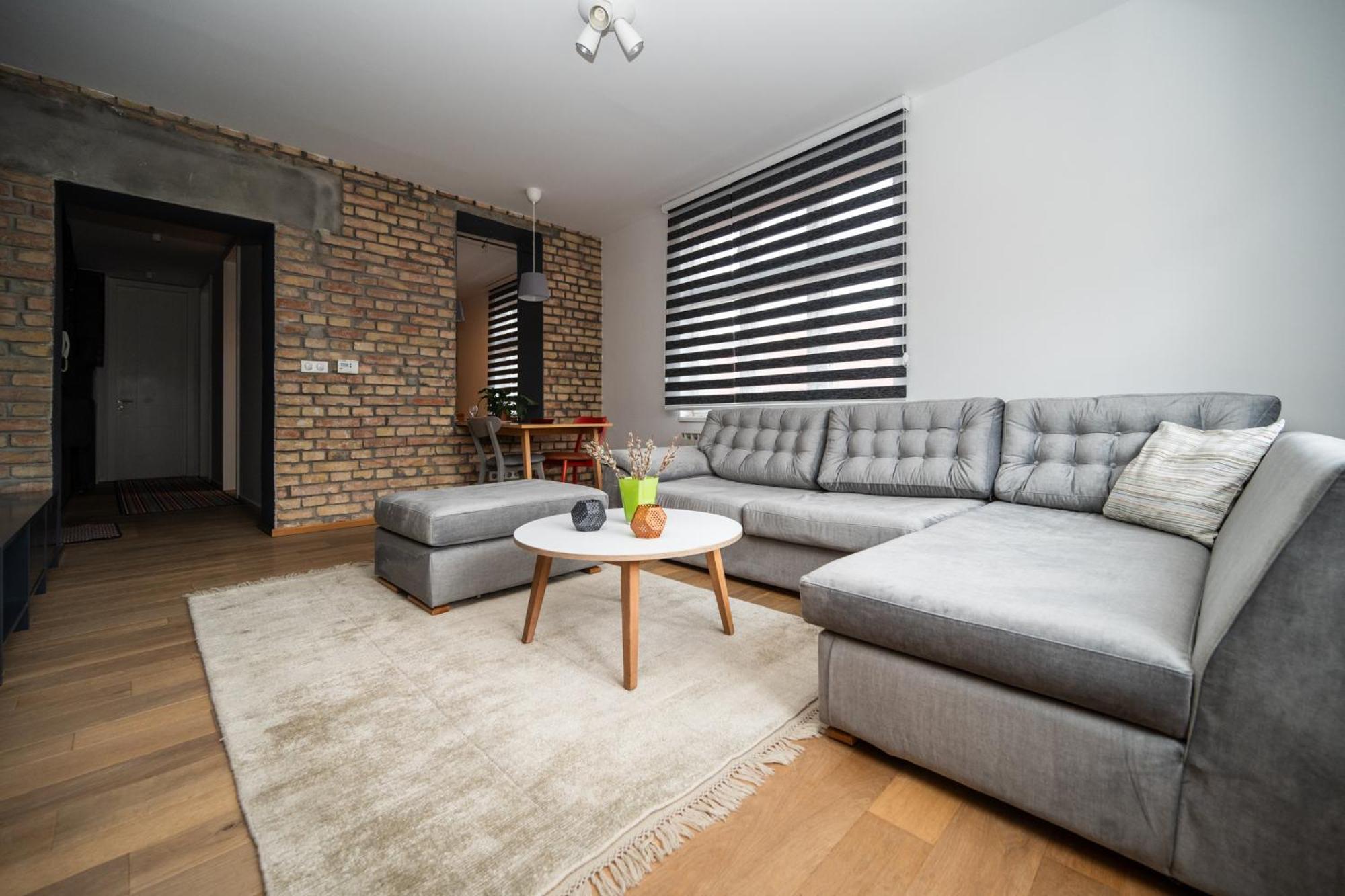 Design 1Bdr Apartment With City View Sarajevo Bagian luar foto